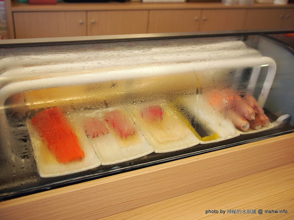 松屋丼飯專賣:【食記】台中松屋丼日式蓋飯.刺身.烏龍麵@西屯 : 隱藏主廚的新據點,水準還不錯的平價日式蓋飯