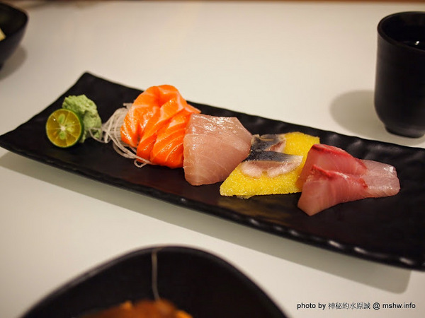 松屋丼飯專賣:【食記】台中松屋丼日式蓋飯.刺身.烏龍麵@西屯 : 隱藏主廚的新據點,水準還不錯的平價日式蓋飯