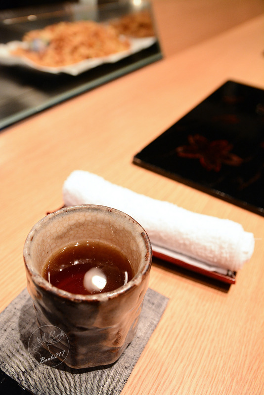 Banbi217 美食旅遊: 鐵板懷石染乃井 高級精緻日本料理,鐵板牛排.球形握壽司.生魚片(捷運中山站、台北中山區)