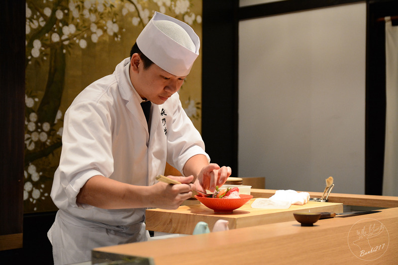 Banbi217 美食旅遊: 鐵板懷石染乃井 高級精緻日本料理,鐵板牛排.球形握壽司.生魚片(捷運中山站、台北中山區)