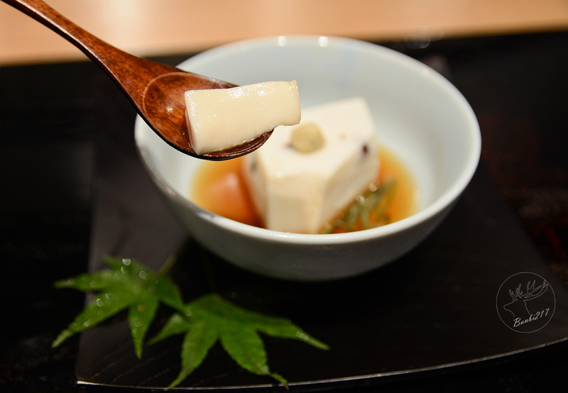 Banbi217 美食旅遊: 鐵板懷石染乃井 高級精緻日本料理,鐵板牛排.球形握壽司.生魚片(捷運中山站、台北中山區)