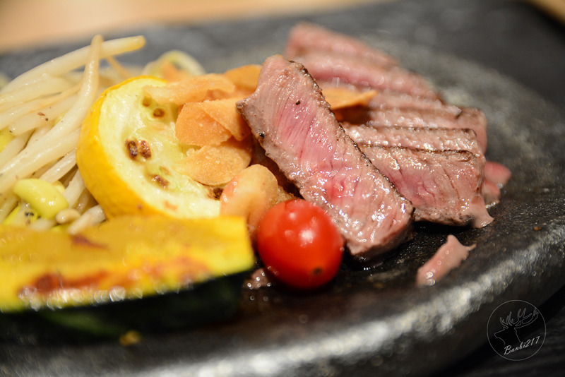 Banbi217 美食旅遊: 鐵板懷石染乃井 高級精緻日本料理,鐵板牛排.球形握壽司.生魚片(捷運中山站、台北中山區)