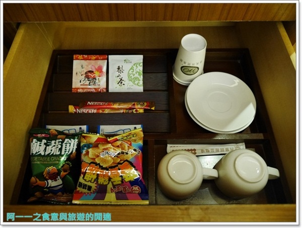 春風休閒旅館:台中住宿 春風休閒旅館Motel ~villa級的私人游泳池