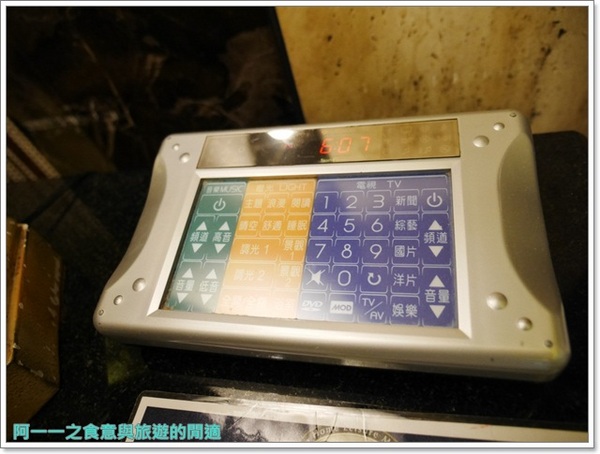 春風休閒旅館:台中住宿 春風休閒旅館Motel ~villa級的私人游泳池