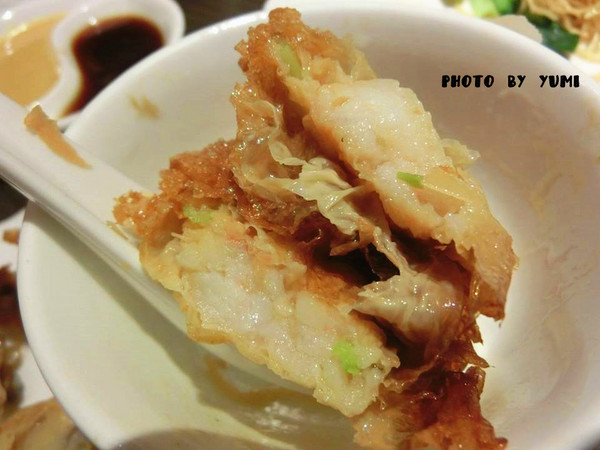 哄供港式茶餐廳：【台中食記】最黯然消魂的茶餐廳!哄堂開懷好味與供@哄供港式茶餐廳