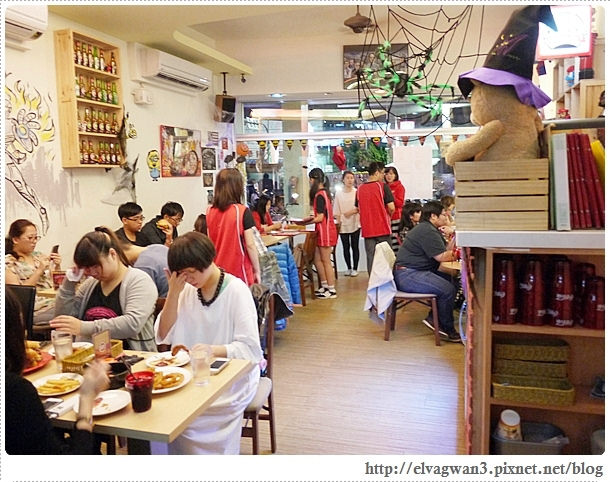 捷運板橋站-BOX DINNER-巴克斯美式小館-萬聖節-新菜單-漢堡-法士達-奶昔-墨西哥酥餅-早午餐-學生優惠-早鳥套餐-5-627-1