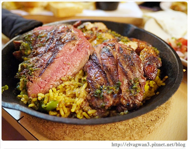 捷運板橋站-BOX DINNER-巴克斯美式小館-萬聖節-新菜單-漢堡-法士達-奶昔-墨西哥酥餅-早午餐-學生優惠-早鳥套餐-56-790-1