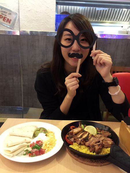 巴克斯美式小館：[板橋新埔站]吃完鐵板法士達，散步到新北耶誕城吧－巴克斯美式小館