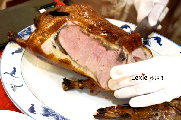 龍都脆皮烤鴨13