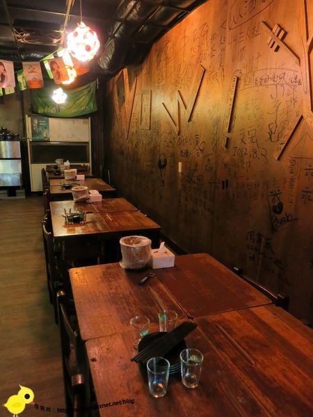 【台北】板橋-WOW！烤串燒店-一起到教室用餐吧-蔥爆牛肉