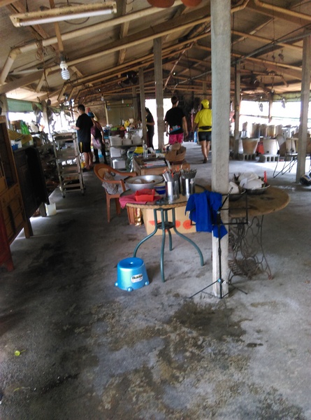 青宏畜牧場:南投八卦山青宏畜牧場無菜單料理**一人200吃到飽**