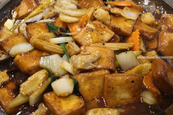 駱師父御宴餐廳：駱師父御宴餐廳✪滿漢全席饗宴~有包場辦桌的感覺~103.05.02