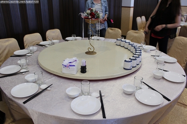 駱師父御宴餐廳：駱師父御宴餐廳✪滿漢全席饗宴~有包場辦桌的感覺~103.05.02