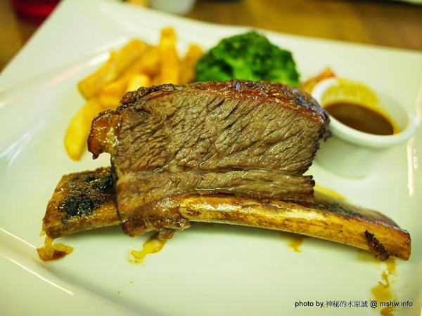 RUDOLPH魯道夫：【食記】新竹ROUDOLPH 魯道夫美式主題餐廳@竹北 : 餐點水準與價格接近的精緻排餐,喜愛美式餐廳的人不妨試試