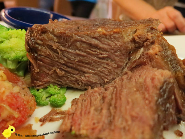 【新竹】RUDOLPH魯道夫美式主題餐廳-平民的價格，五星級的美味-牛小排、肋眼牛排、德國豬腳