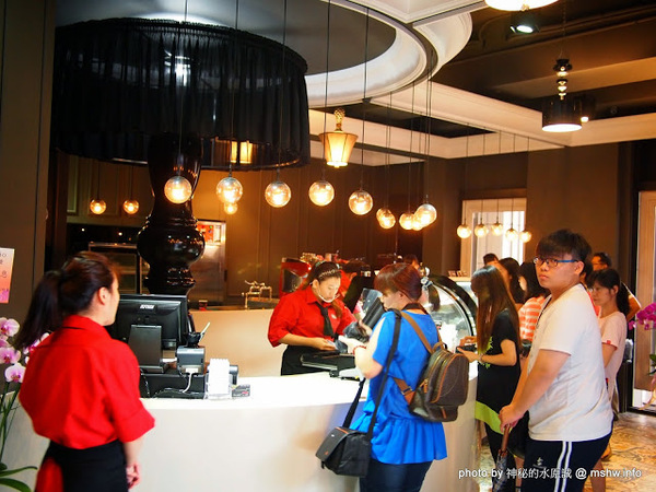 FRajo:【食記】台中Frajo Ice Cream@南屯 : 悠閒空間的小確幸, 傳說中的貴婦冰淇淋