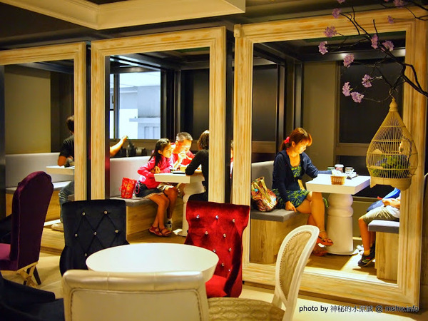 FRajo:【食記】台中Frajo Ice Cream@南屯 : 悠閒空間的小確幸, 傳說中的貴婦冰淇淋