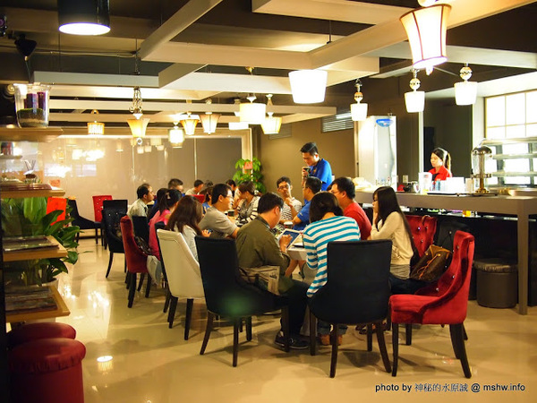 FRajo:【食記】台中Frajo Ice Cream@南屯 : 悠閒空間的小確幸, 傳說中的貴婦冰淇淋