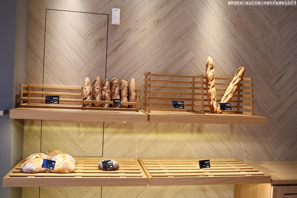 FRajo：FRajo✪新鮮健康低熱量的冰淇淋~我來吃你啦~103.05.18