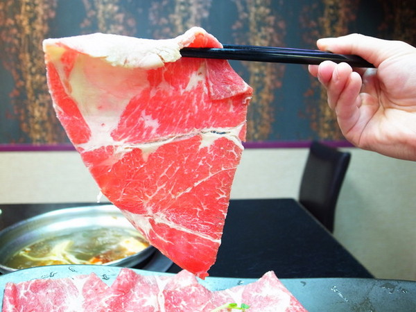 皇璽北海道昆布鍋(中和連城店):<台北|中和>頂級大份量肉品~三隻大牛&牛小排鍋~皇璽北海道昆布鍋(內有優惠資訊)