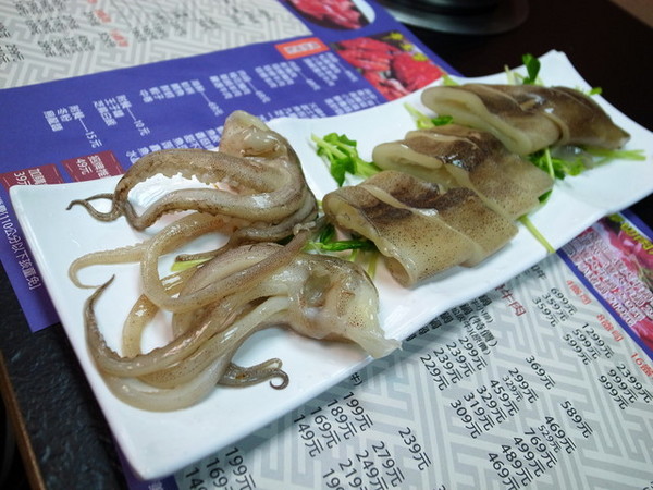 皇璽北海道昆布鍋(中和連城店):<台北|中和>頂級大份量肉品~三隻大牛&牛小排鍋~皇璽北海道昆布鍋(內有優惠資訊)