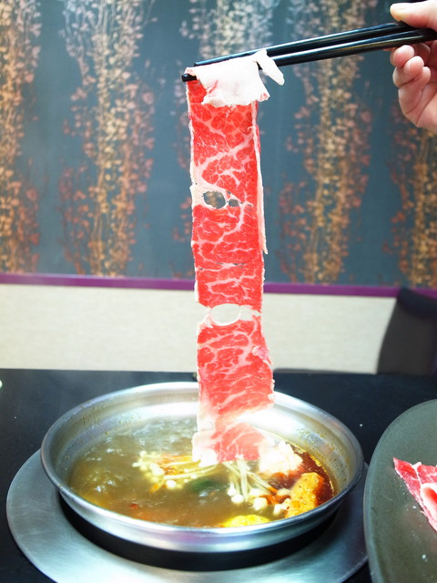 皇璽北海道昆布鍋(中和連城店):<台北|中和>頂級大份量肉品~三隻大牛&牛小排鍋~皇璽北海道昆布鍋(內有優惠資訊)