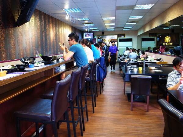 皇璽北海道昆布鍋(中和連城店):<台北|中和>頂級大份量肉品~三隻大牛&牛小排鍋~皇璽北海道昆布鍋(內有優惠資訊)