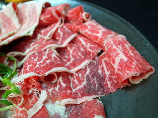 皇璽北海道昆布鍋(中和連城店):<台北|中和>頂級大份量肉品~三隻大牛&牛小排鍋~皇璽北海道昆布鍋(內有優惠資訊)