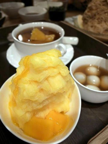 312339_551792678165208_1262640000_n [640x480]