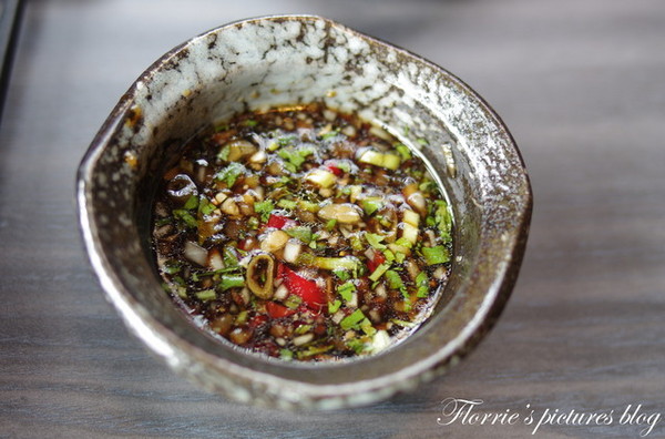 牛嫂溫體牛肉火鍋：合作~牛嫂溫體牛肉鍋~老闆推薦秘密菜單-牛肝料理，你嚐過沒？！