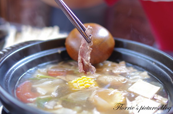 牛嫂溫體牛肉火鍋：合作~牛嫂溫體牛肉鍋~老闆推薦秘密菜單-牛肝料理，你嚐過沒？！