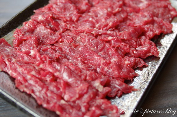 牛嫂溫體牛肉火鍋：合作~牛嫂溫體牛肉鍋~老闆推薦秘密菜單-牛肝料理，你嚐過沒？！