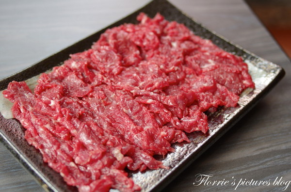 牛嫂溫體牛肉火鍋：合作~牛嫂溫體牛肉鍋~老闆推薦秘密菜單-牛肝料理，你嚐過沒？！