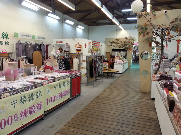 台糖月眉觀光糖廠：[台中][景點]月眉觀光糖廠~井底窺天好驚奇