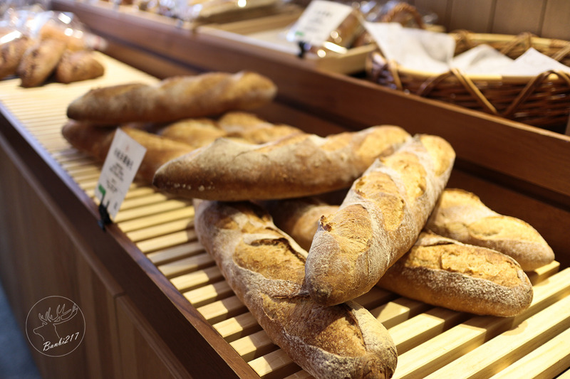 Banbi217 美食旅遊: 一禾堂麵包本舖,日式麵包、蛋糕(大安區、東區,捷運忠孝敦化站美食甜點)