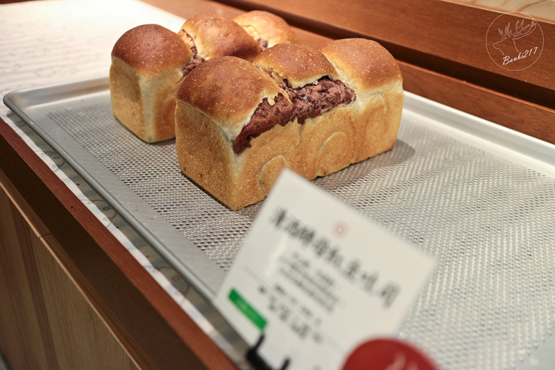 Banbi217 美食旅遊: 一禾堂麵包本舖,日式麵包、蛋糕(大安區、東區,捷運忠孝敦化站美食甜點)