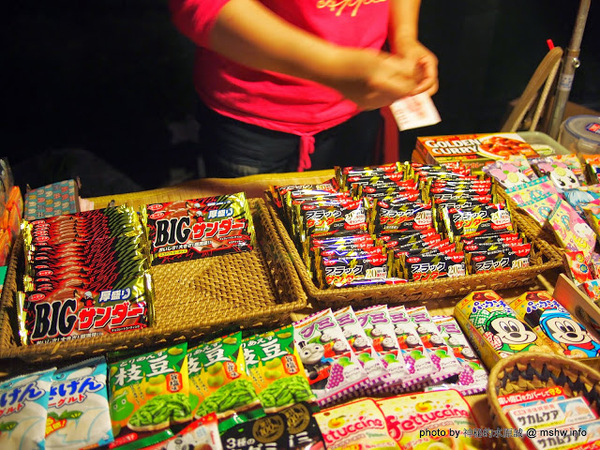 大台中龍富觀光夜市:【景點】台中龍富觀光夜市@南屯 : 三強鼎立?大台中的宵夜好夥伴! 動線尚可但攤位沒有號稱的多