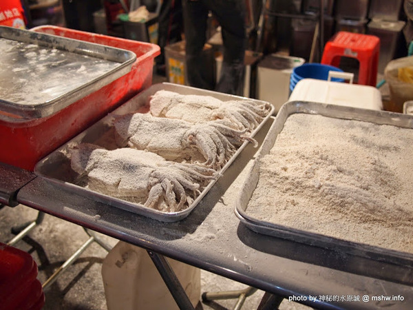 大台中龍富觀光夜市:【景點】台中龍富觀光夜市@南屯 : 三強鼎立?大台中的宵夜好夥伴! 動線尚可但攤位沒有號稱的多