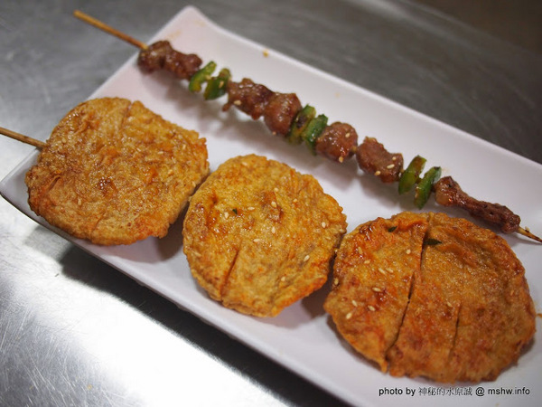 品燒碳烤美食(陳平店)：【食記】台中品燒碳烤美食(陳平店)@北屯 : 雞排意外的好吃!串燒類不差,魷魚有點失望