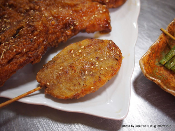 品燒碳烤美食(陳平店)：【食記】台中品燒碳烤美食(陳平店)@北屯 : 雞排意外的好吃!串燒類不差,魷魚有點失望