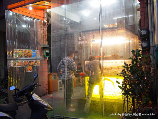 品燒碳烤美食(陳平店)：【食記】台中品燒碳烤美食(陳平店)@北屯 : 雞排意外的好吃!串燒類不差,魷魚有點失望