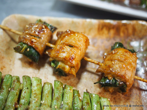 品燒碳烤美食(陳平店)：【食記】台中品燒碳烤美食(陳平店)@北屯 : 雞排意外的好吃!串燒類不差,魷魚有點失望