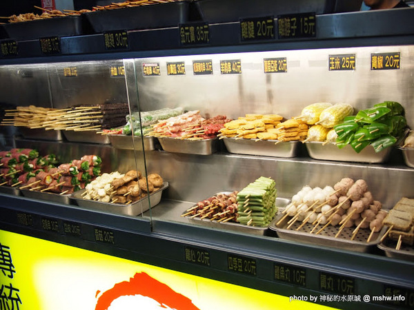 品燒碳烤美食(陳平店)：【食記】台中品燒碳烤美食(陳平店)@北屯 : 雞排意外的好吃!串燒類不差,魷魚有點失望