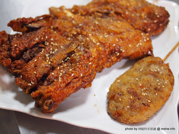 品燒碳烤美食(陳平店)：【食記】台中品燒碳烤美食(陳平店)@北屯 : 雞排意外的好吃!串燒類不差,魷魚有點失望