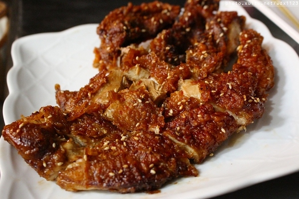 品燒碳烤美食(陳平店):品燒碳烤美食(陳平店)☼平價碳烤~我❤豬肉蔥串~103.04.24