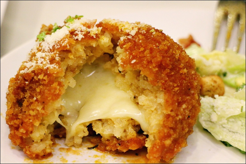 永春站美食《蘋果肉桂》