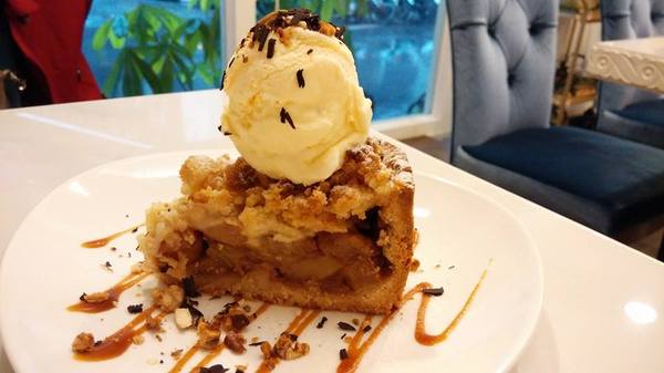 蘋果肉桂  Apple Cinnamon：＊台北～永春站 蘋果肉桂 超融化！冰淇淋脆皮蘋果派＊