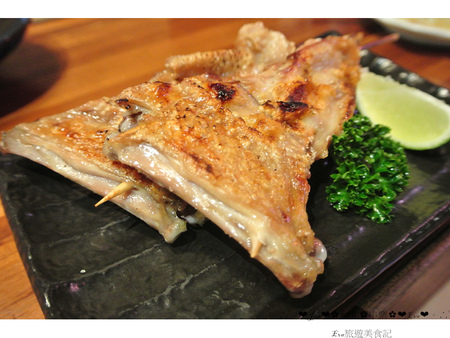 串樂燒揚酒場:【食記】oO。o○。台北 中山區 串樂燒揚酒場 串燒 烤物 蔬菜烤物 海鮮烤物 串揚 炸物 手卷壽司 wifi 野菜沙拉 食事湯品 星期五下班,小酌的好去處~明太子好像不用錢一樣放在山藥上!oO。o○。