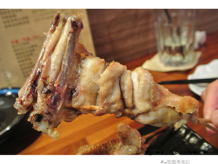 串樂燒揚酒場:【食記】oO。o○。台北 中山區 串樂燒揚酒場 串燒 烤物 蔬菜烤物 海鮮烤物 串揚 炸物 手卷壽司 wifi 野菜沙拉 食事湯品 星期五下班,小酌的好去處~明太子好像不用錢一樣放在山藥上!oO。o○。