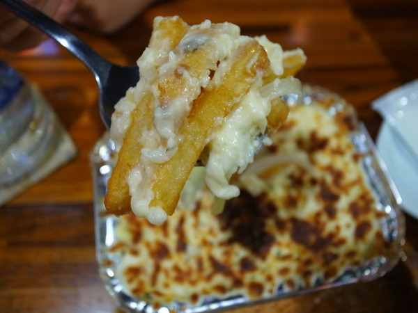 串樂燒揚酒場：<台北|中山>超正點焗烤起司馬鈴薯~居酒屋*串燒*清酒~串樂燒揚酒場